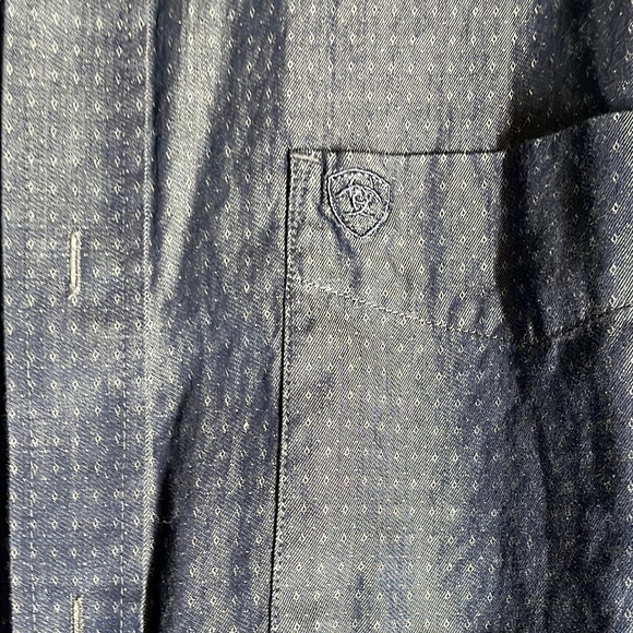 Ariat Men's Dark Blue Patterned Shirt - Picture 3 of 6
